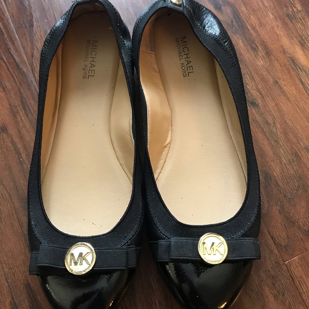 Michael kors black ballet flats size 7
